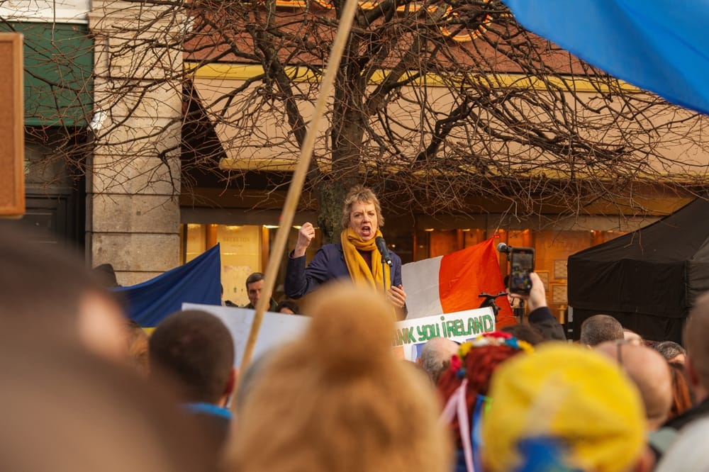 Ireland’s Labour Party seeks gambling ad restrictions.