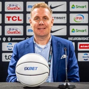 2025: Sustainable growth & global expansion.